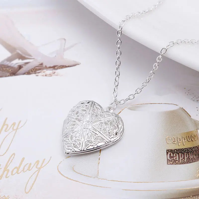 New Fashion Steampunk Dainty Circle Collier Round Minimalist Chain Pendant Necklace For Women Jewelry Gift Cheap Collar