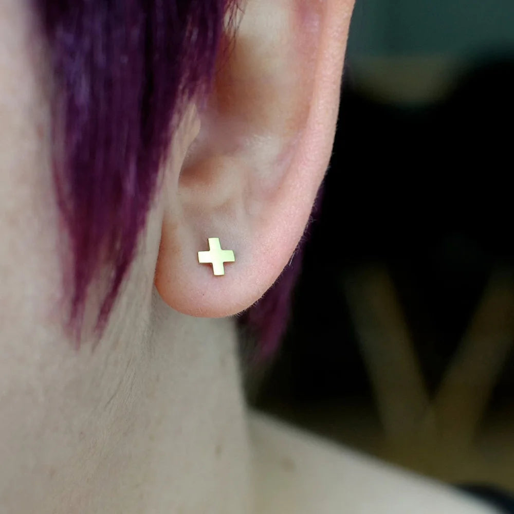SUNIBI Minimalist Stainless Steel Stud Earrings for Women Small Cross Fashion Trendsetter Lady Earrings Office Girls Jewelry