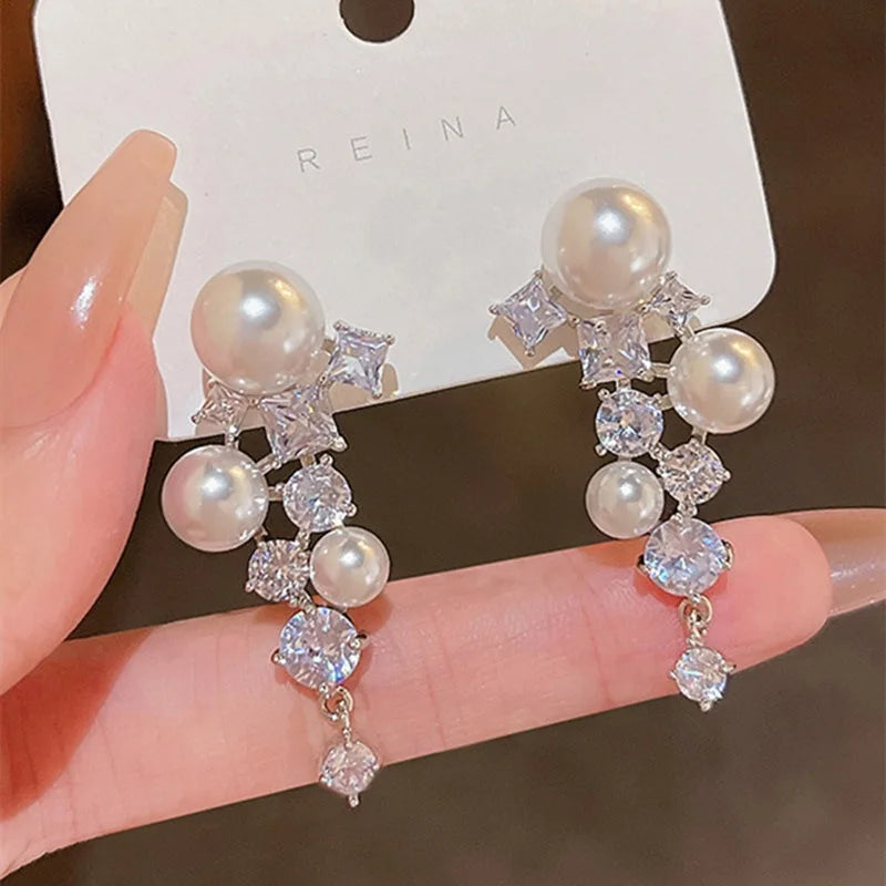 Fashion Minimalist Fish Shaped Dangle Earrings Bohemian Geometric Design Gold and Silver Color Earrings Jewelry Wholesale