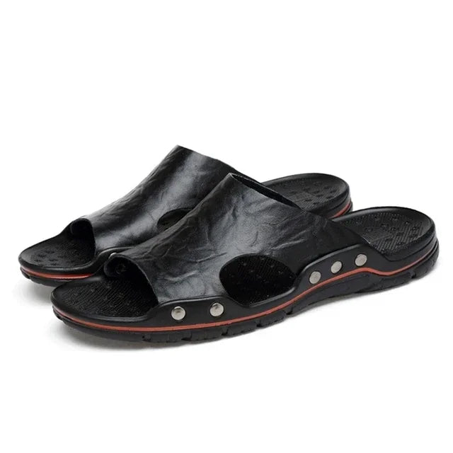 Summer Slippers New Men Sandals Soft Outdoor Slides High Quality Genuine Leather Comfortable Beach Sandals Outdoor Men Shoes