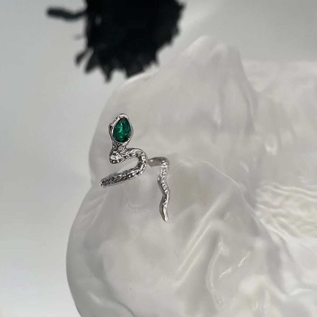 New Fashionable And Minimalist Snake Shaped Women's Personalized Spirit Snake Ring Adjustable Jewelry Wholesale