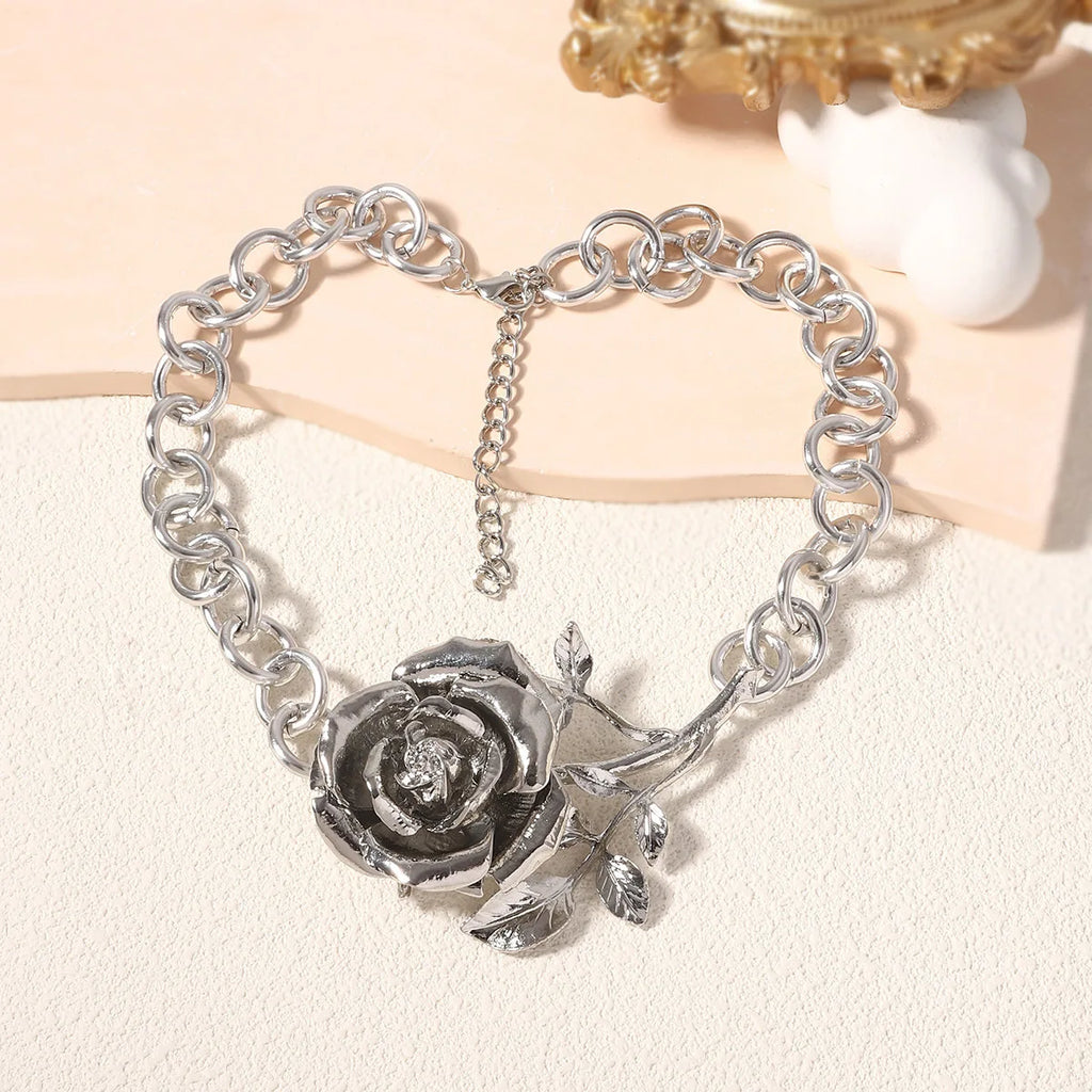 INS New Exaggerated Heavy Metal Wind Rose Pendant Necklace Bold Hip Hop Party Jewelry for Women