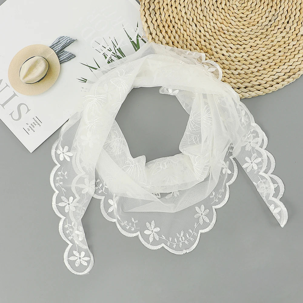 2024 New Triangle Scarf Lace Veil Sheer Floral Scarves Church Prayer White Embroidered Hijab Shawls Women Muslim Wedding Turban