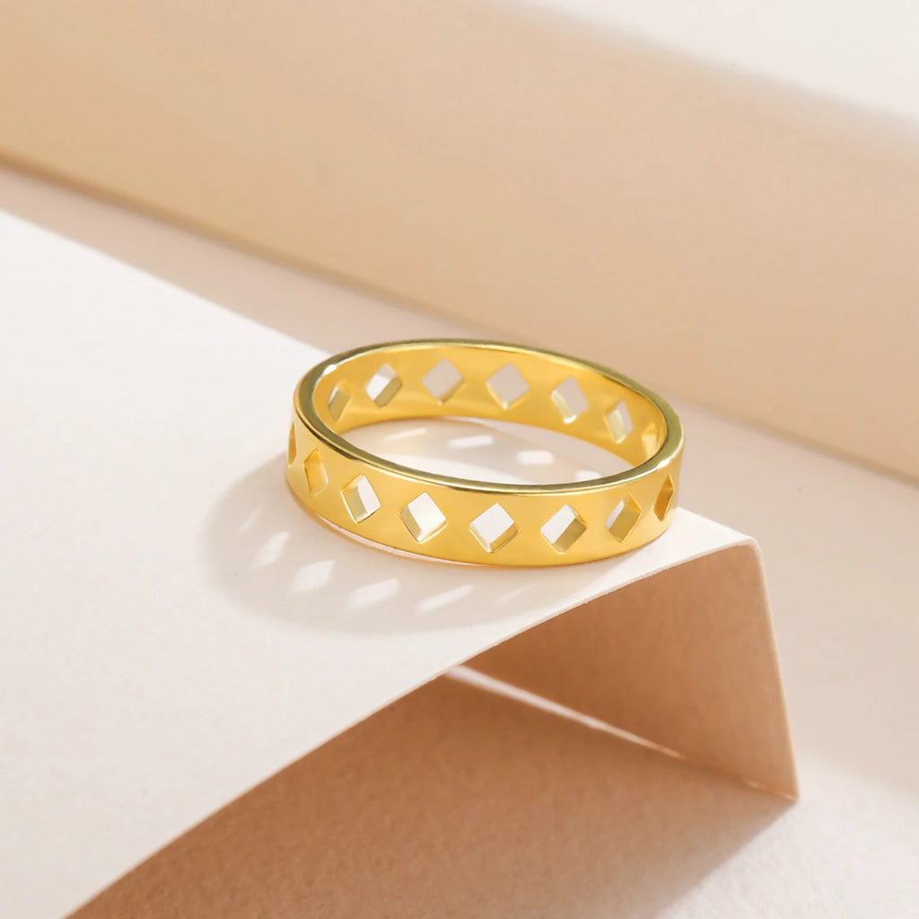 Skyrim Hollow Rhombus Ring Women Stainless Steel Gold Color Casual Finger Rings Trendy Minimalist Geometric Jewelry Wholesale
