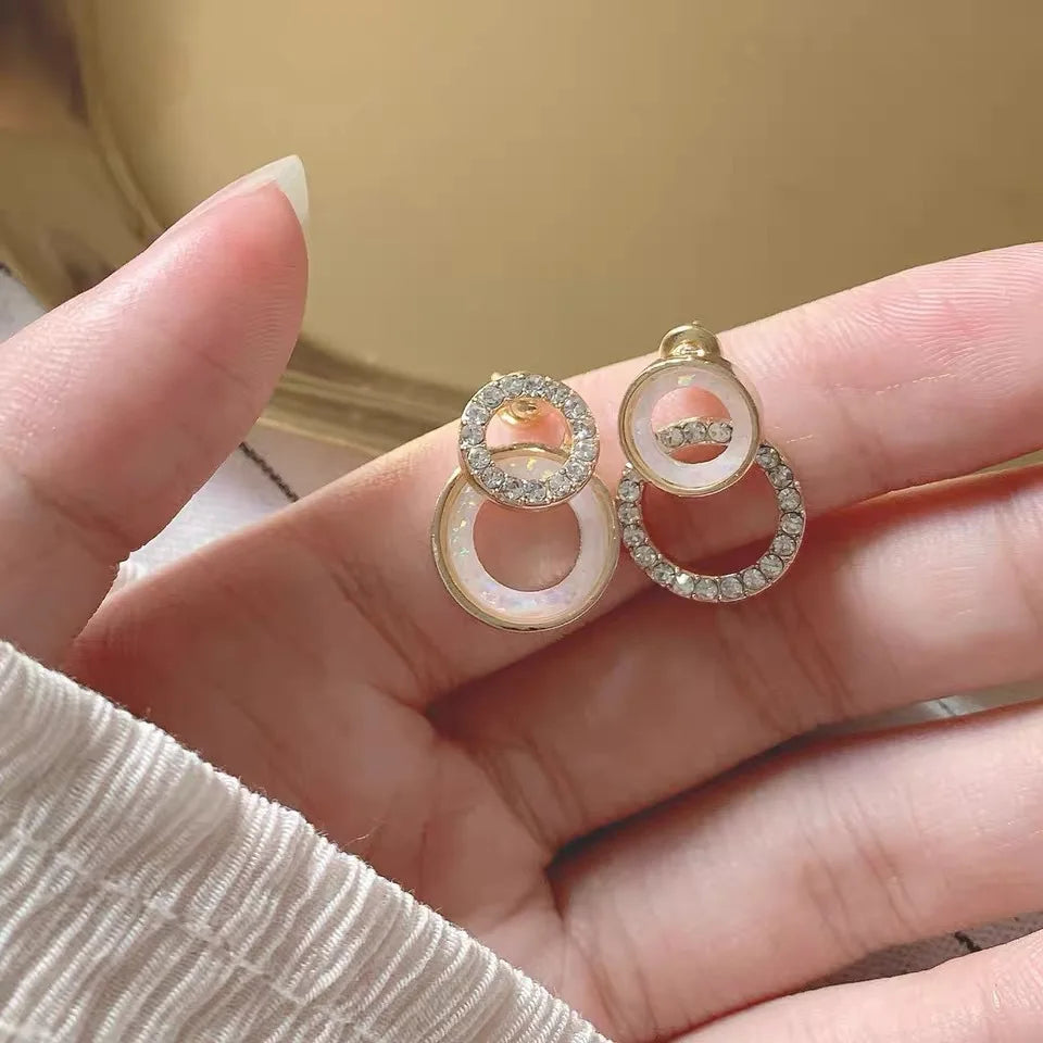 Trending Metal Geometry Stud Earring Fashion New Design Irregular Minimalist Earrings for Women Fashion Jewelry Gifts 2024