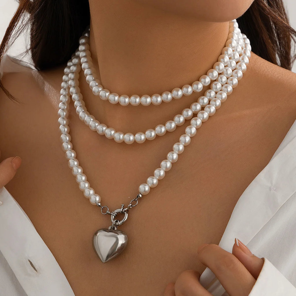 Boho Love Pendant Necklace Women's 2025 Multi Layer Gold Color Metal Imitation Pearl Girl Fashion Couple Fashion Jewelry