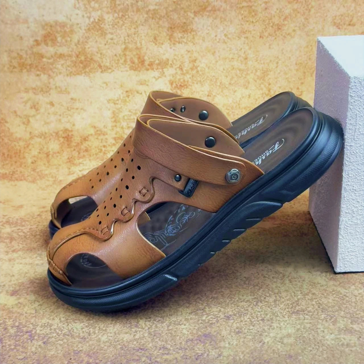 Summer Sandals for Men Outdoor Casual Sport Slippers PU Leather Non-slip Breathable Roman Shoes Two Uses Beach Flip-Flop Garden