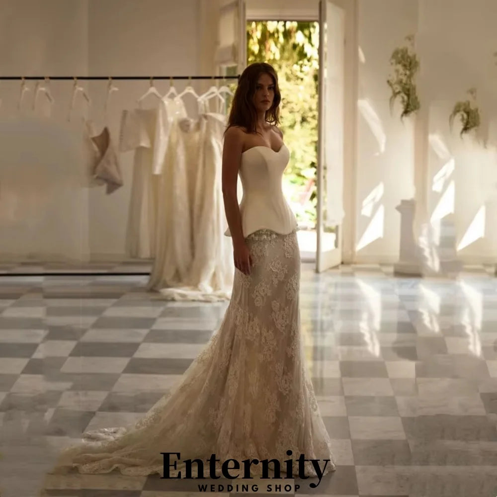 Customized Lace-up Wedding Dresses Elegant Sweetheart Sleeveless For Women Charming Lace Applique Bridal Gowns Vestidos De Novia