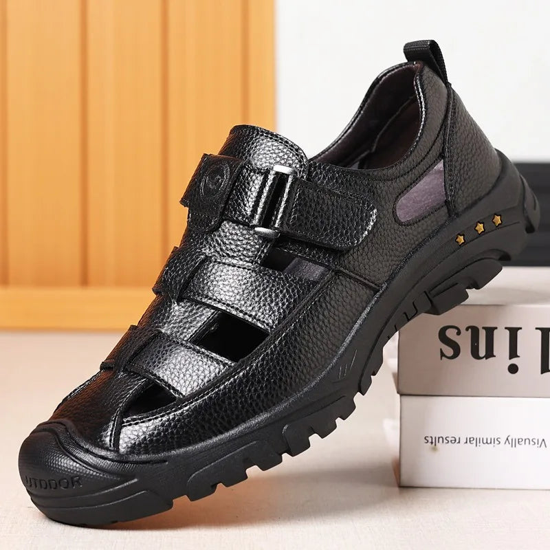 Man’s Sandals breathable comfort summer slippers beach Muller outdoor anti slip shoes youth casual fashion Hollow shoes