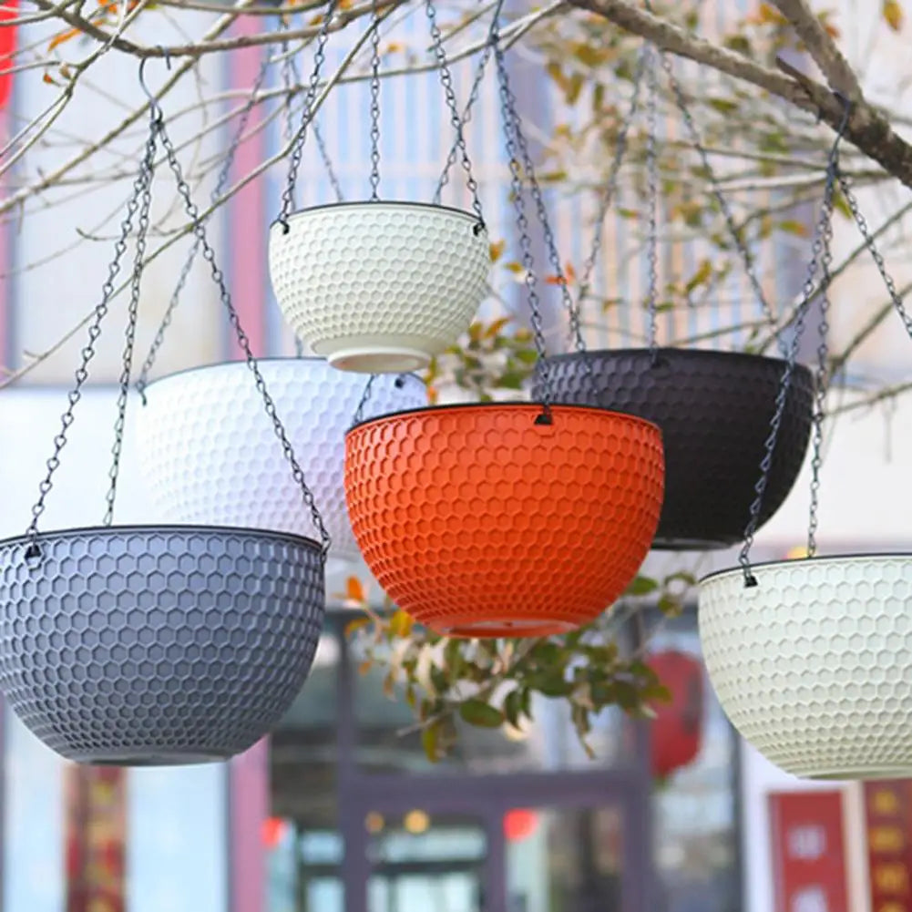 Beautiful Hanging Flower Pot 3 Sizes Waterproof Outdoor Resin Plant Hanger Hanging Flower Basket Self Water Absorption