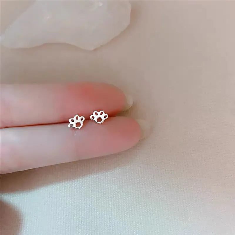 Tiny Minimalist Korean Mini Small Heart Stars Stud Earrings For Women Butterfly Heart Star Piercing Ear Studs