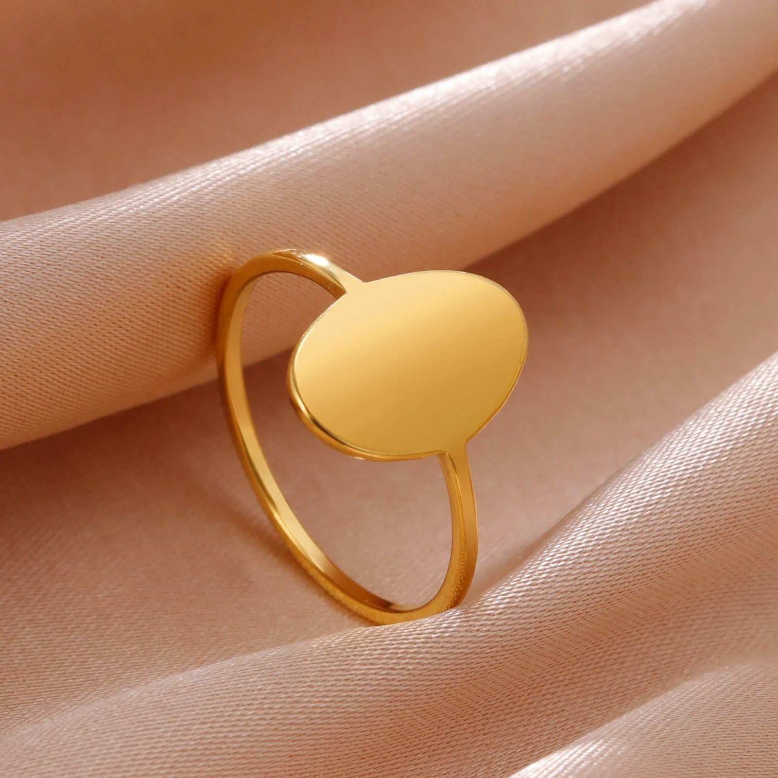 Skyrim New Geometric Oval Ring Stainless Steel Women Finger Rings Fashion Minimalist Jewelry 2025 Wedding Band Gift Wholesale
