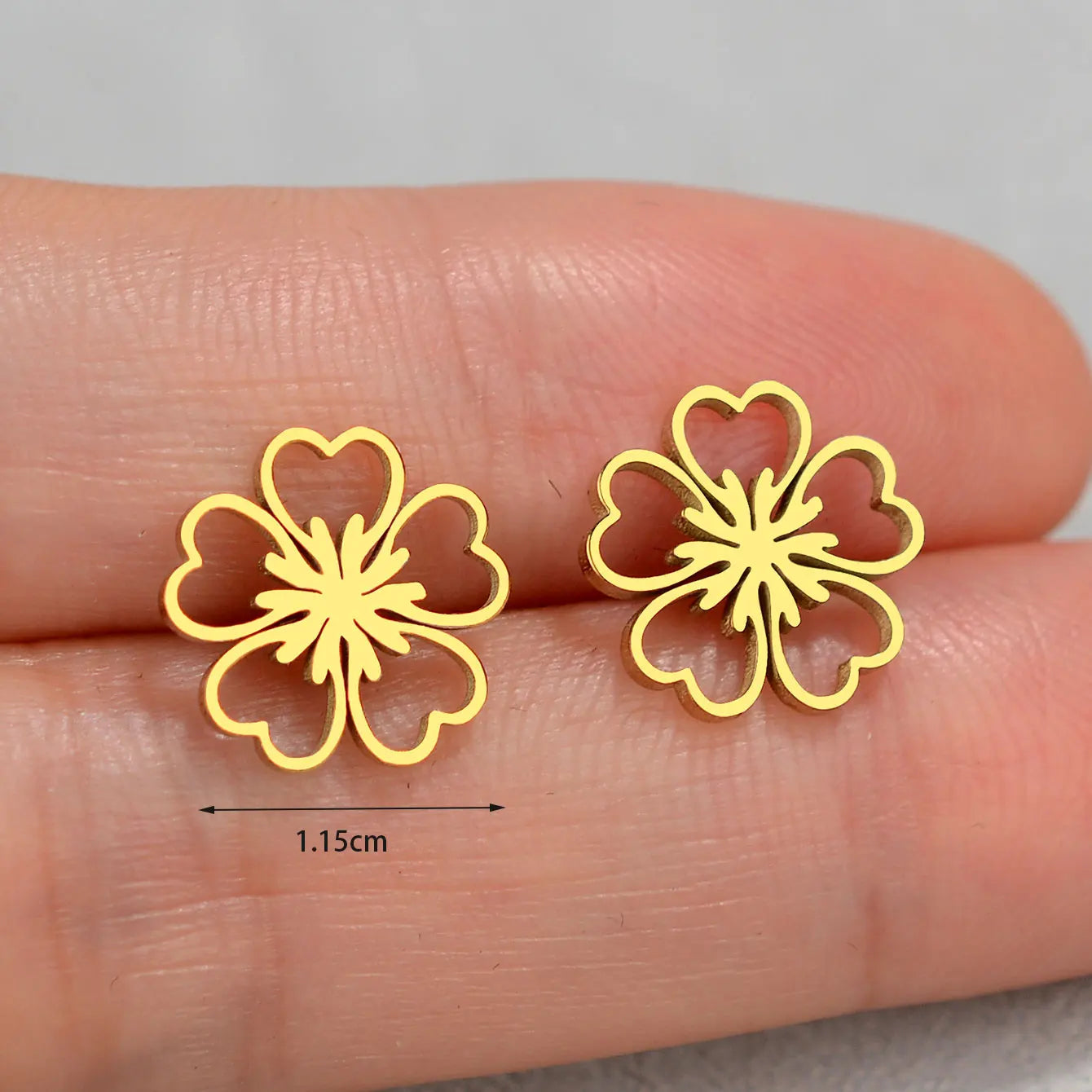 Minimalist Stainless Steel Earings Mini Heart Star Geometric Stud Earrings For Women Cute Cat Dog Flower Leaf Earrings Jewelry
