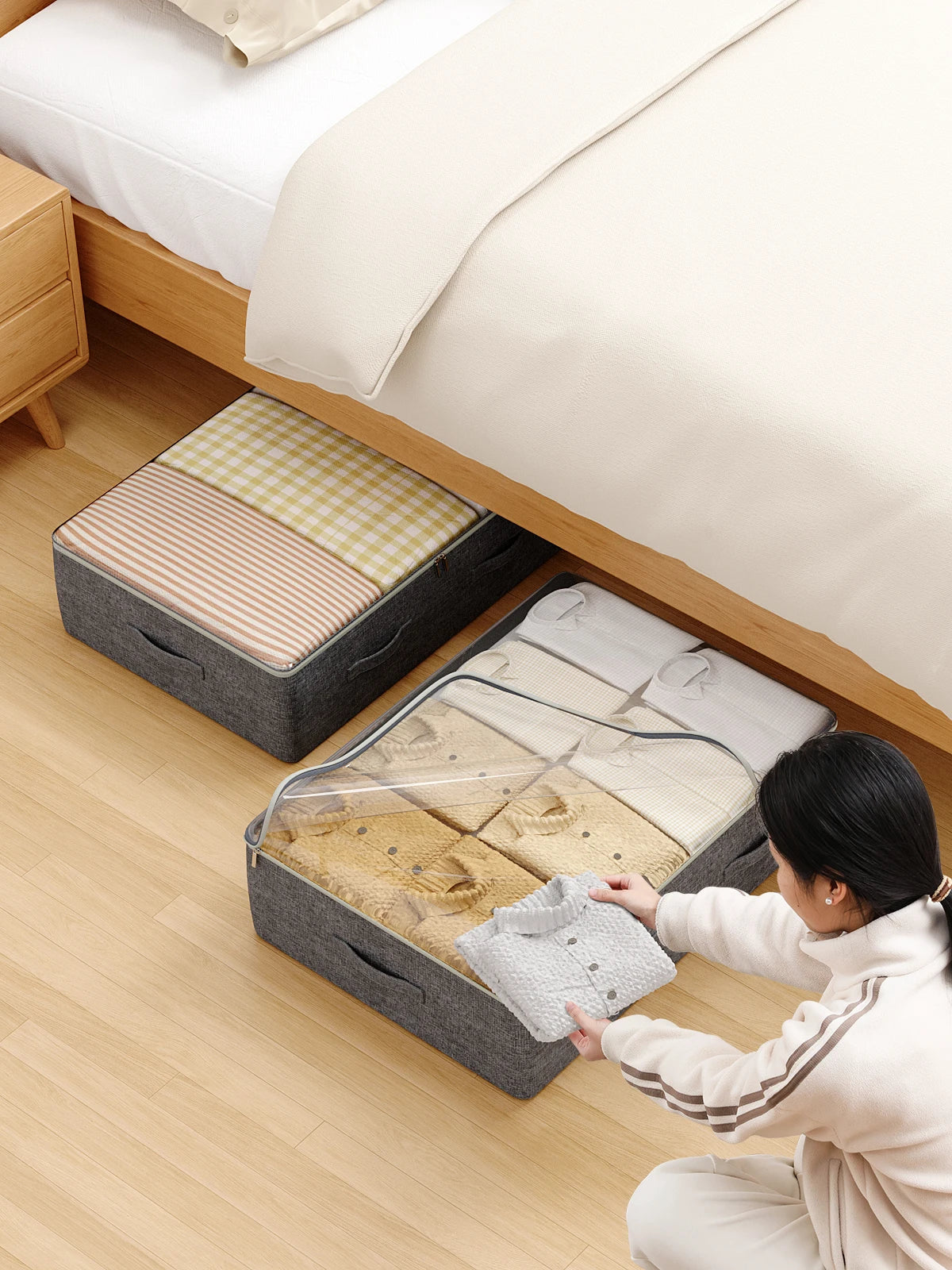 Large comforter handling under-bed storage bags are suitable for packing travel camping college dormitories and laundry