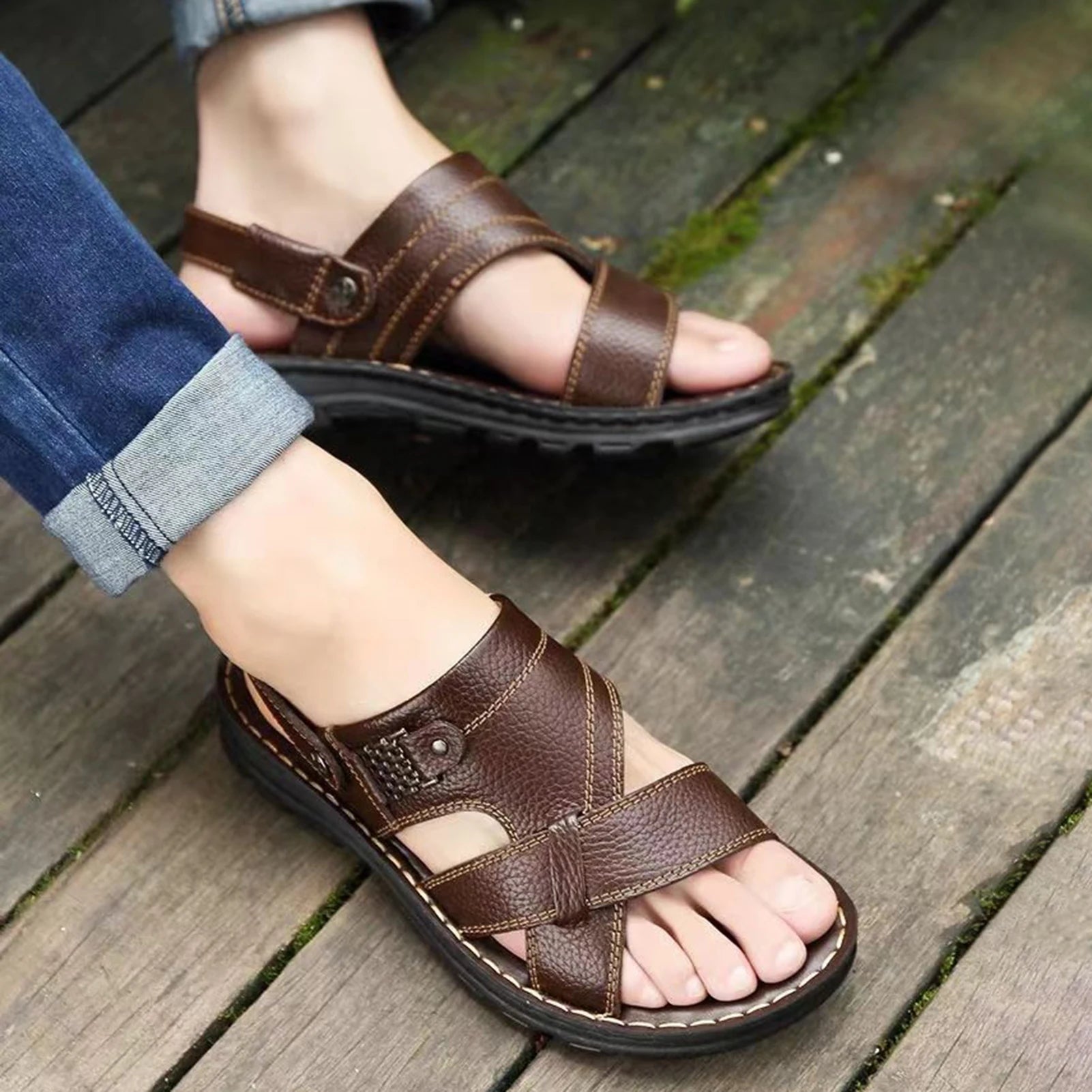 Sandals Men's New Beach Shoes  Slippers Outdoor Non-slip Thick-soled Leather Sandals for Me