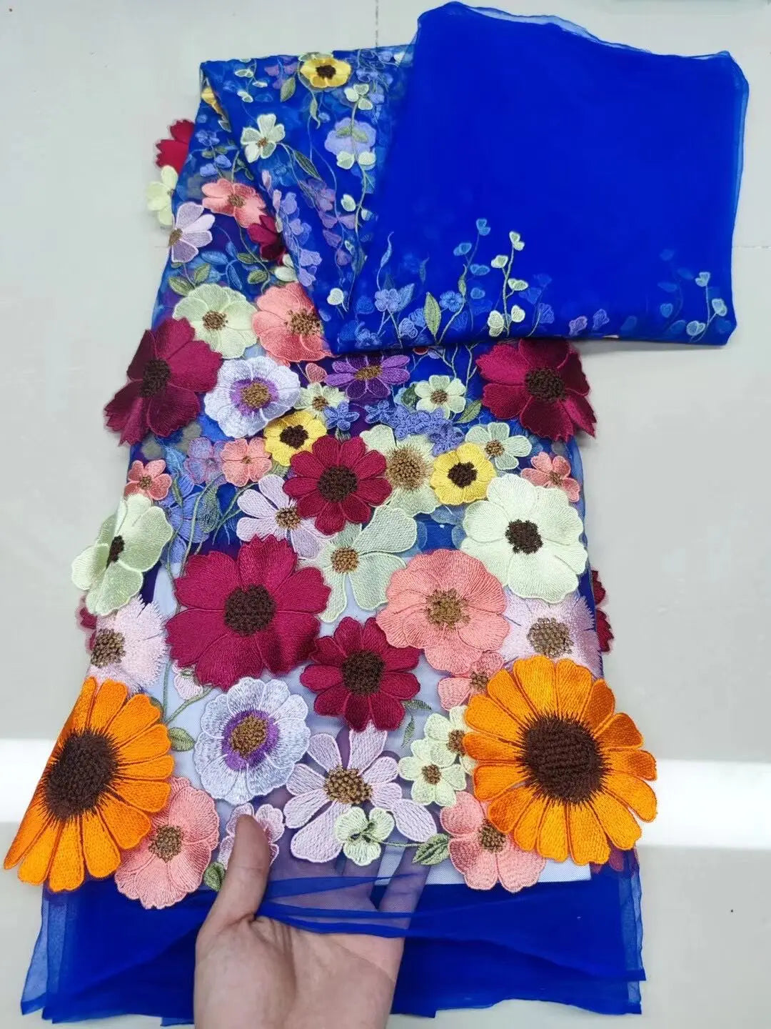 Unilateral embroidered cloth 3D applique embroidered fabric high-end women's dresses wedding dress material
