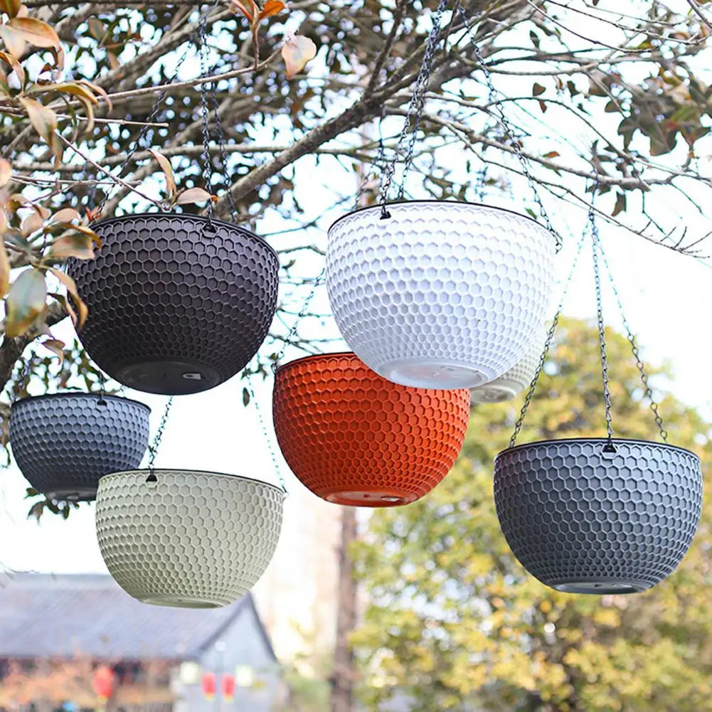 Beautiful Hanging Flower Pot 3 Sizes Waterproof Outdoor Resin Plant Hanger Hanging Flower Basket Self Water Absorption