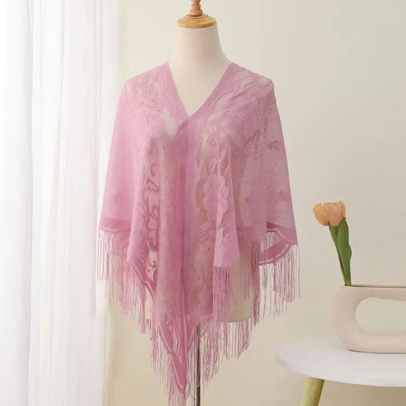 15YC Stylish Lace Ponchos with Fringed Edges Multiuse Shawl for Various Outfit Eye Catching Sunproof Triangle Shoulder Wrap