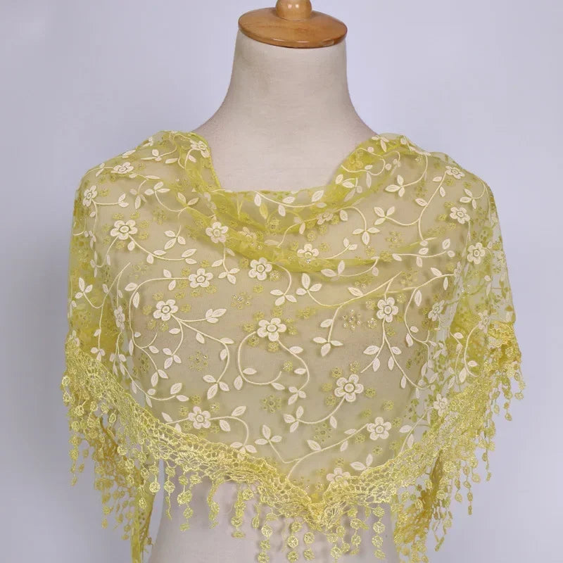 Women Triangle Scarf for Church Prayer Shawl Embroidered Lace Veil Floral Tassel Veils Mantillas for The Church's Pendant Scarve