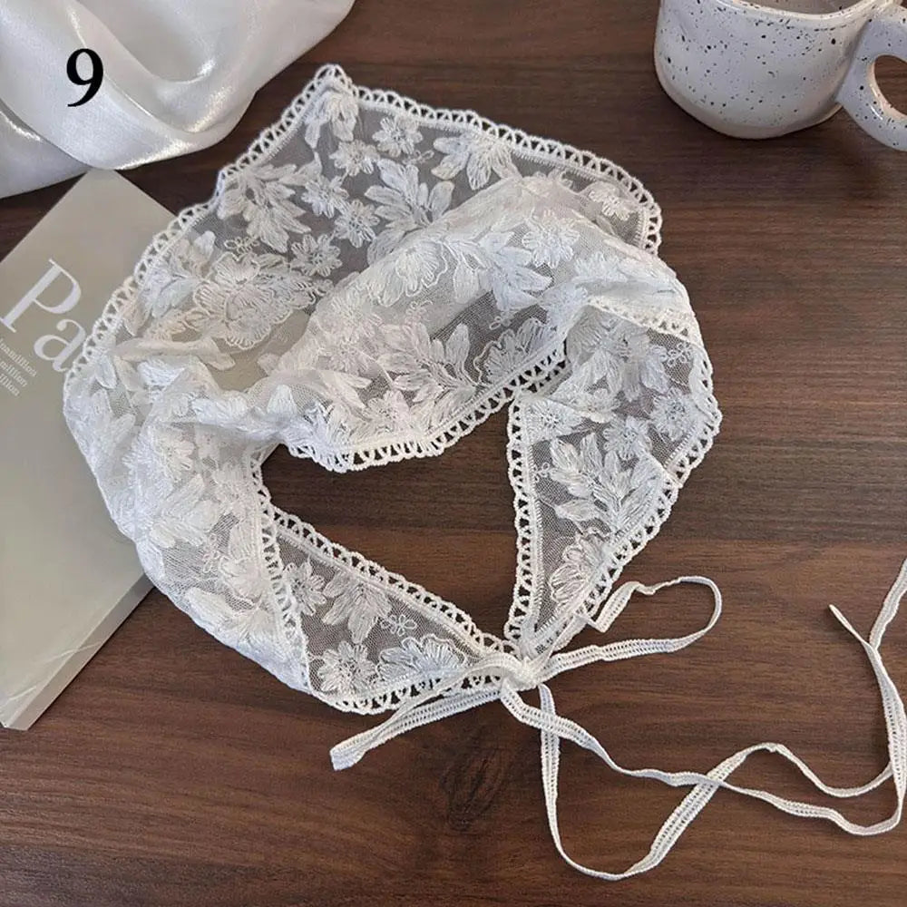 Lace Flower Elegant Temperament Lace Female Flower White Sweet Triangle Scarf Thin Breathable Ribbon Artistic Style Travel Photo