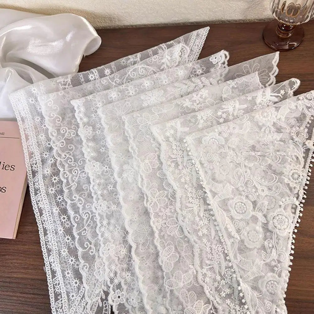 Lace Flower Elegant Temperament Lace Female Flower White Sweet Triangle Scarf Thin Breathable Ribbon Artistic Style Travel Photo