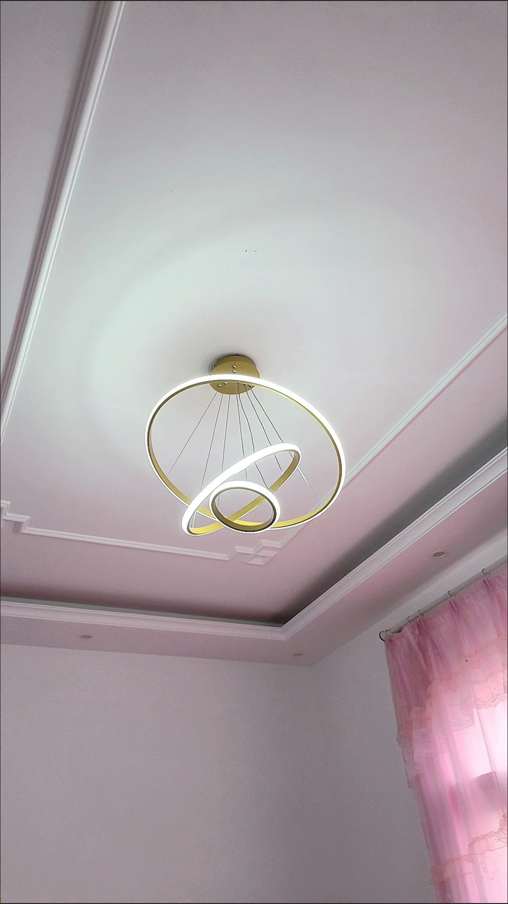New Nordic minimalist and fashionable smart LED ceiling lights for bedrooms, living rooms, and main hall lights